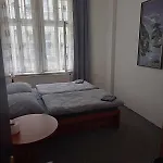 U Betty - Centrum Hotell