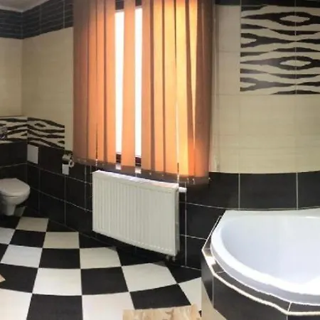 U Betty - Centrum 2*