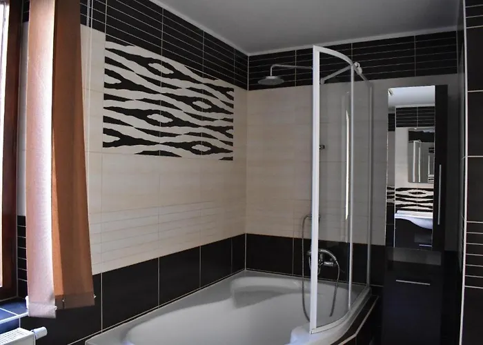 U Betty - Centrum 2*