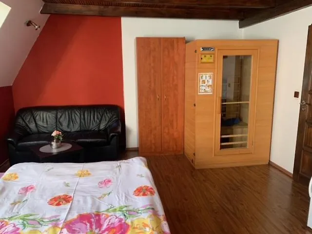 Szálloda U Betty - Centrum 2*